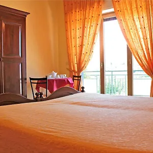 Ai Tre Parchi Bed And Bike Bed & Breakfast Randazzo